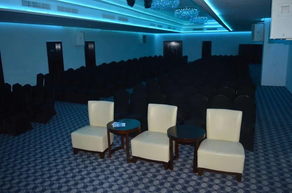 Hotel Staybridge Suites Dubai Internet City By Ihg