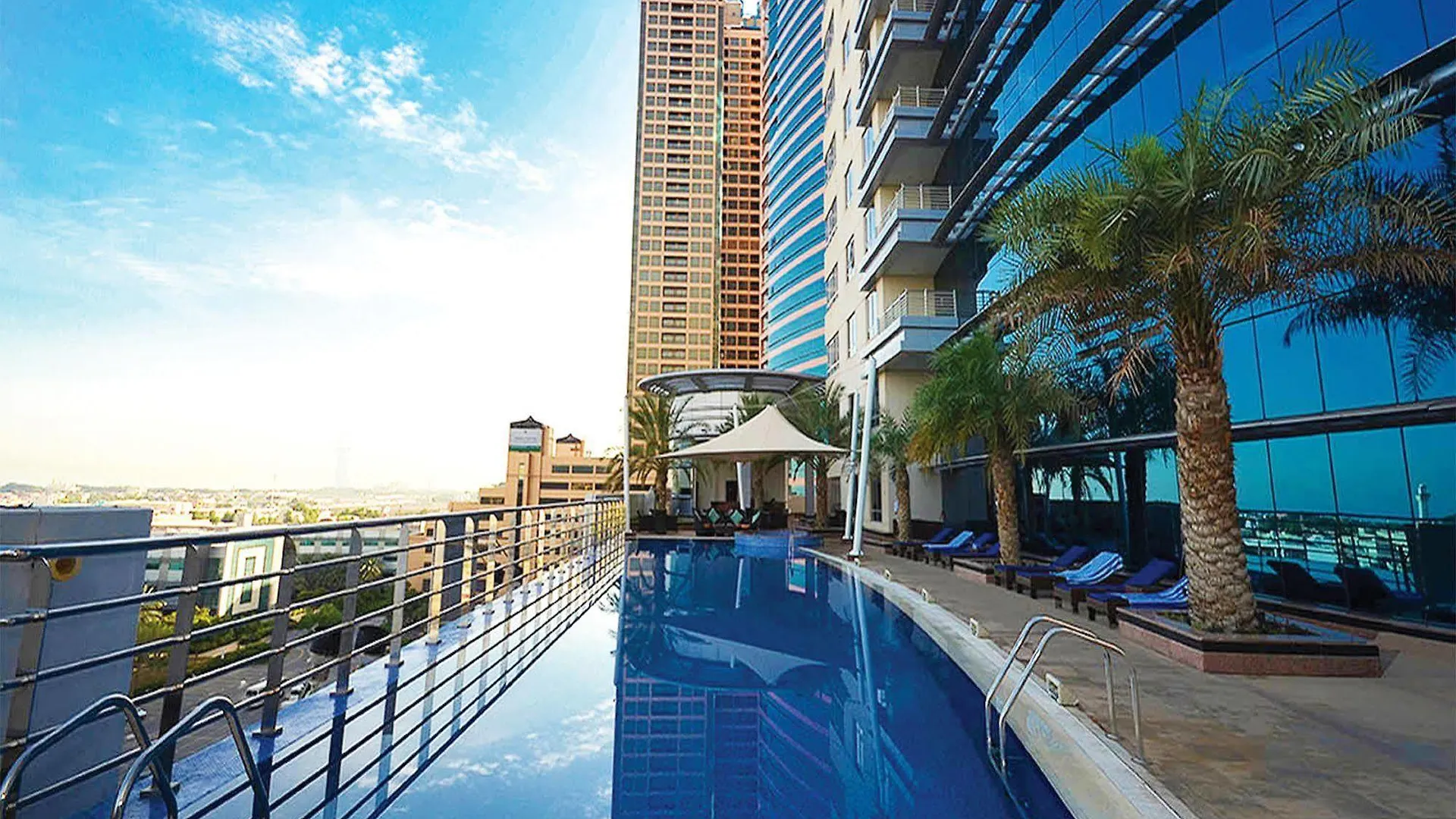 Staybridge Suites Dubai Internet City By Ihg Emirati Arabi Uniti