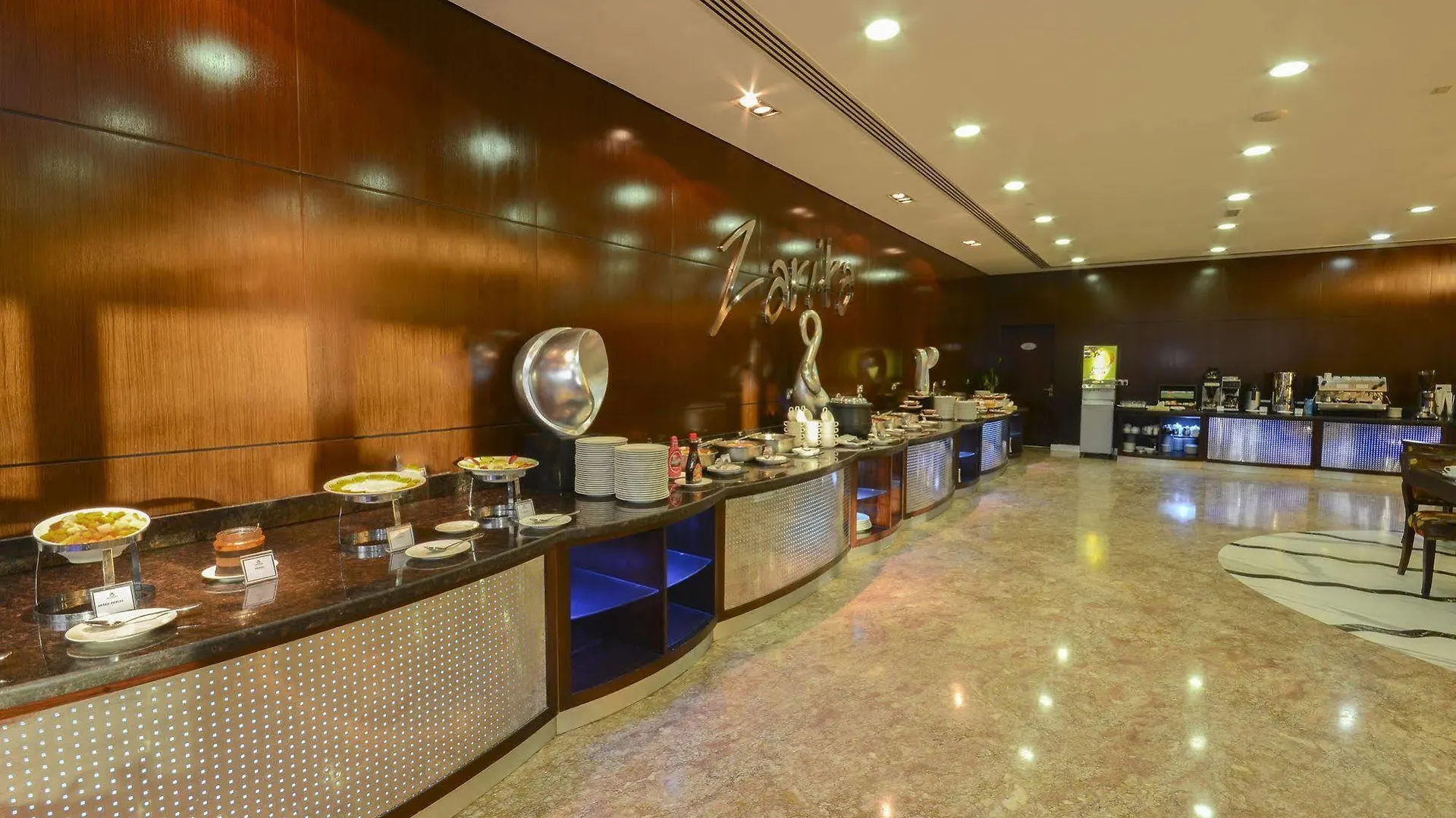 Staybridge Suites Dubai Internet City By Ihg